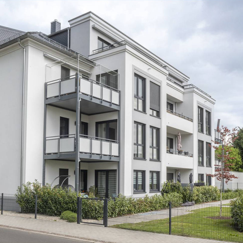 Wohn- & Geschäftshäuser